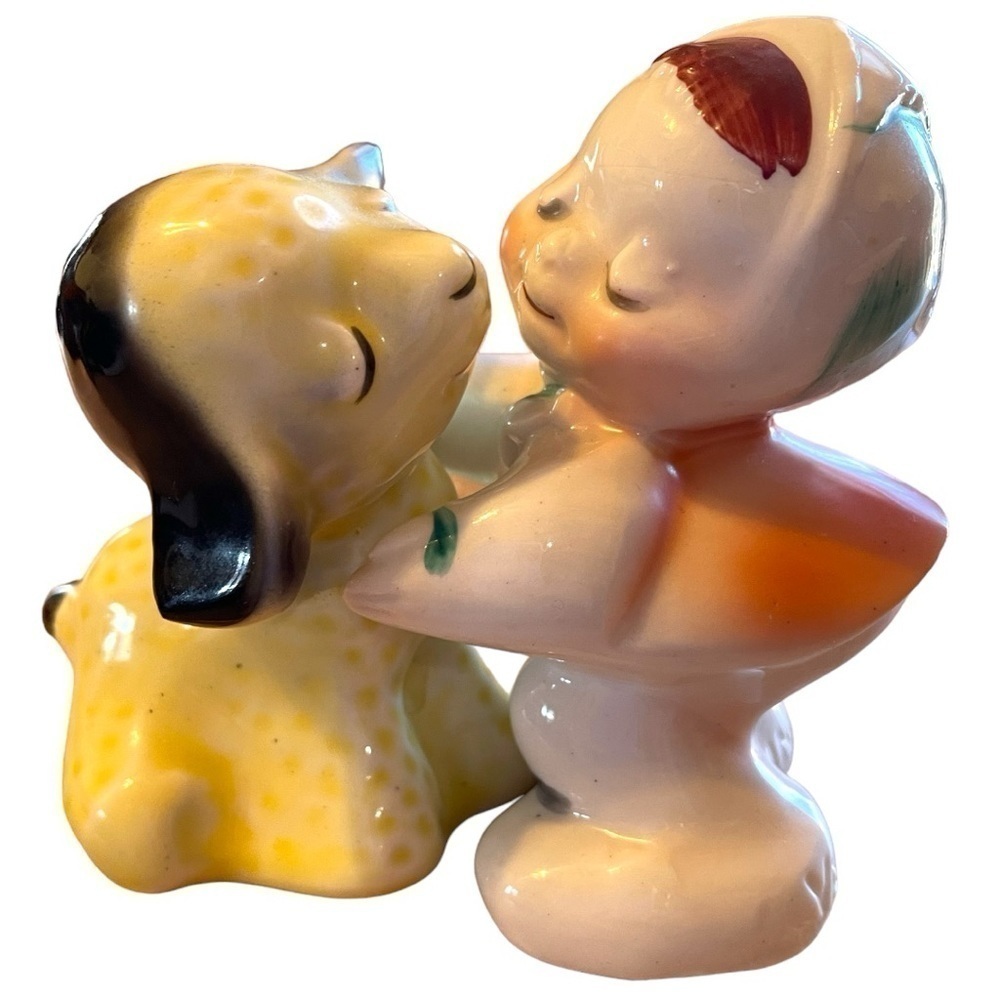 Van Tellinger vintage salt and pepper shakers,circa 1940’s,Mary hugging her lamb